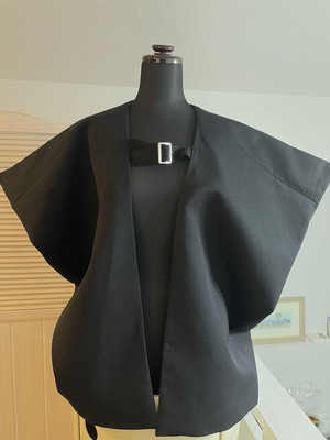 ギャルソン オムプリュス 23AW BIG SHOULDER CAPEJKT ギャルソン オムプリュス 23AW BIG SHOULDER CAPEJKT