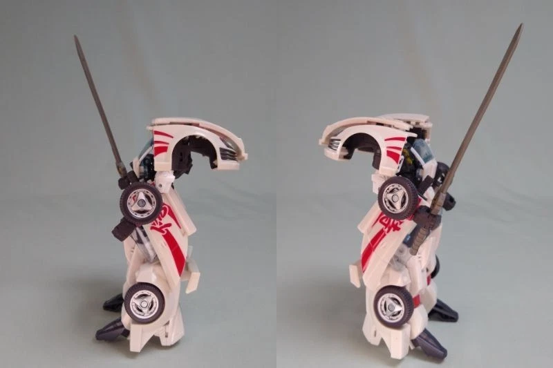 Transformers United UN08 Autobot Drift Juguete Hobby Robot Figura de Acción Takara Tomy Foto 3 de 4