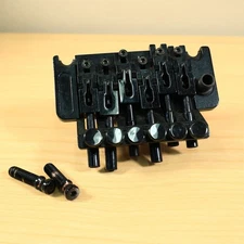 Floyd Rose Licensed String-through Tremolo System