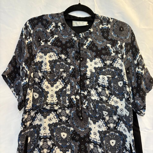 A.L.C. Vestido túnica estampado seda talla mediana manga corta botón delantero - Imagen 2 de 9