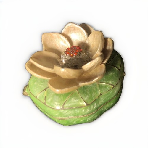 Vtg Trinket Box Lotus On Lily pad Enamel Metal Porcelain Heavy Box - Picture 2 of 4