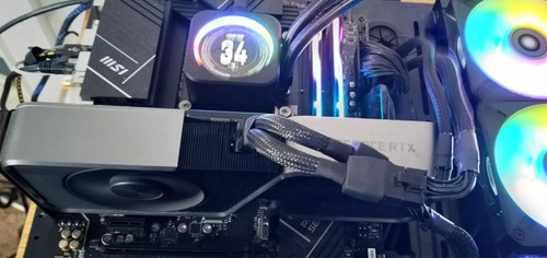 NVIDIA GeForce RTX 3070 Ti Founders Edition 8GB GDDR6X Graphics Card #2 - Afbeelding 3 van 11