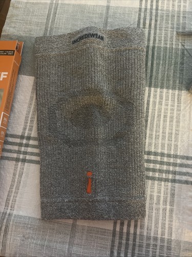 Incrediwear XXXL Knee Sleeve - Picture 5 of 5