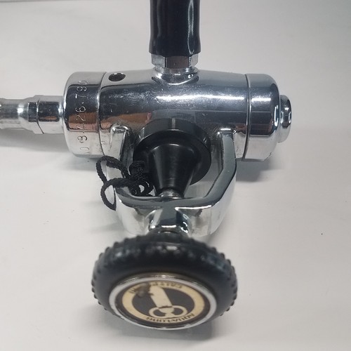 Regulador de buceo vintage Calypso 3 Aqua Lung US Divers con medidor de exhibición - Imagen 9 de 17