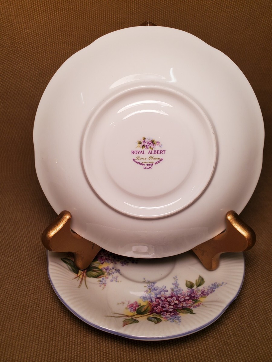 Royal Albert Blossom Time Series - Lilac - 2 Saucers - Bone
