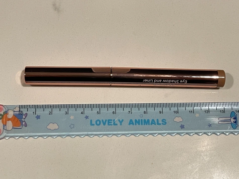 Delineador de sombras de ojos Trish McEvoy 24 horas cuarzo rosa 0,058 oz 1,64 g NUEVO EN CAJA Foto 3 de 3