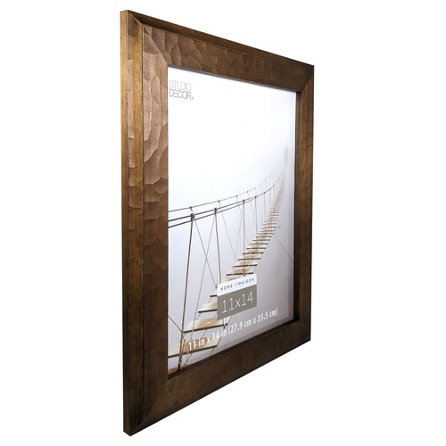Walnut Hammered 11" x 14" Frame, Home by Studio Décor® - 第 4/4 張圖片