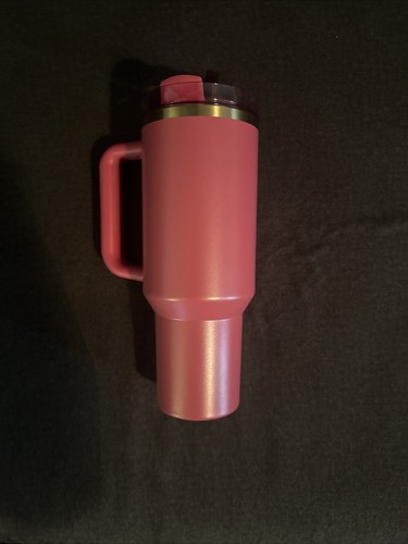 Vaso apagador Stanley X Starbucks Holiday Berry rosa brillo 2024 40 oz - Imagen 2 de 4