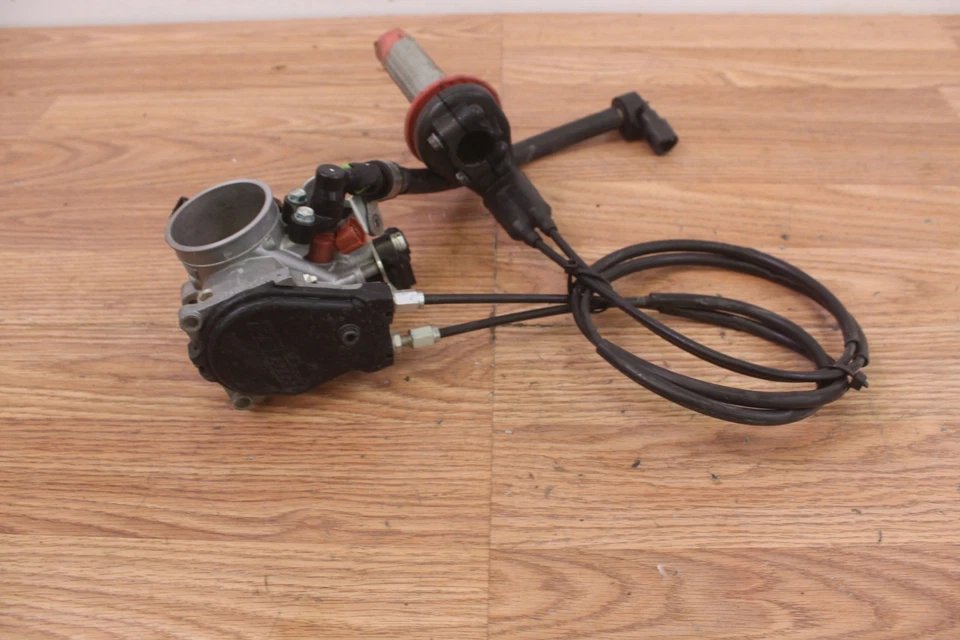 Honda CRF450R 2014 conjunto de carrocería del acelerador con TPS - inyector y sensores Foto 3 de 4