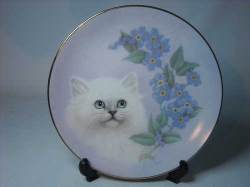 Choose ONE OR MORE Plates PETALS & PURRS Hamilton Collection Bob Harrison Plate - Picture 3 of 8