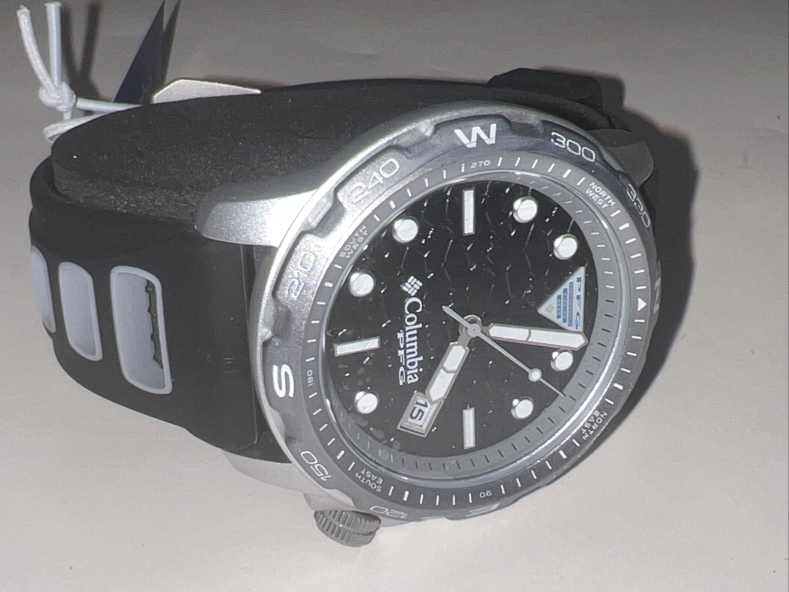 Columbia Timing Backcaster Pfg Watch.  SS Back, Black 100 Meter Water Resistant