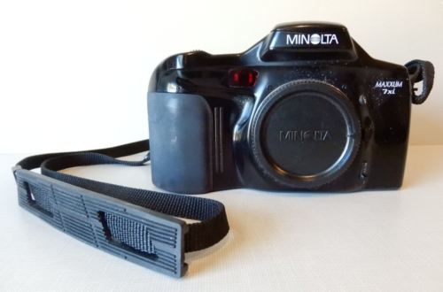 Minolta Maxxum 7xi Body Only - Perfect Working Condition - Guaranteed - Picture 1 of 12