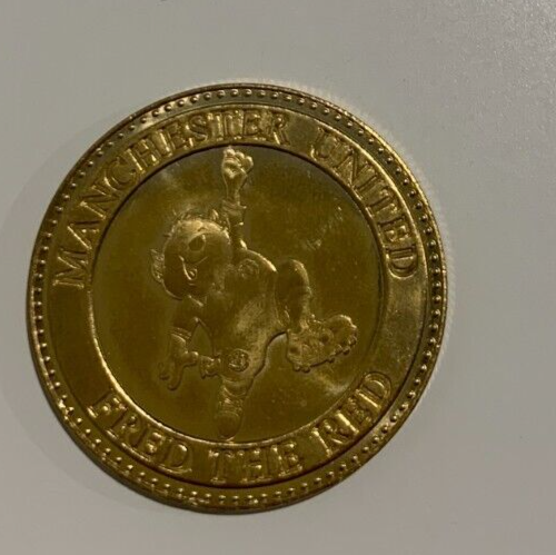 MANCHESTER UNITED Museum Coin Fred The Red - Picture 1 of 2