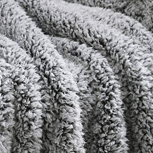 Ultra Soft Cozy Sherpa Throw Blanket, Light Throw-50'' x 60'' Black With Tassel - Bild 3 von 6