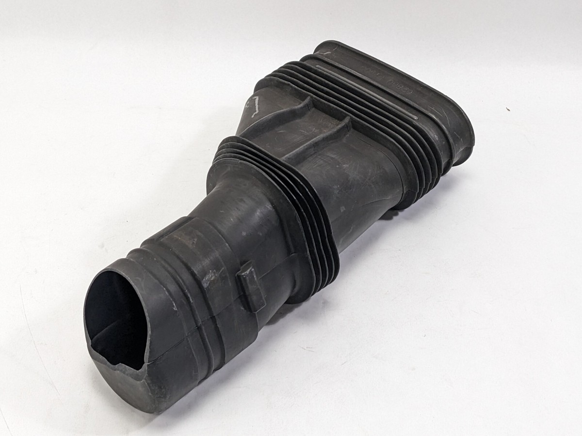 ks様用 Datsun 280zx Air Cleaner Intake Tube Hose 62860 P7900 OEM 80
