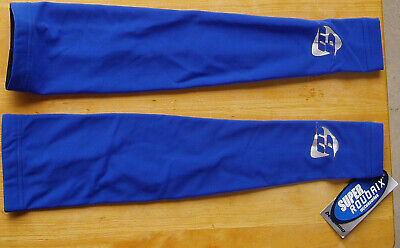 No Logo Super Roubaix Cycling ARM WARMERS in Red Made in Italy by GSG