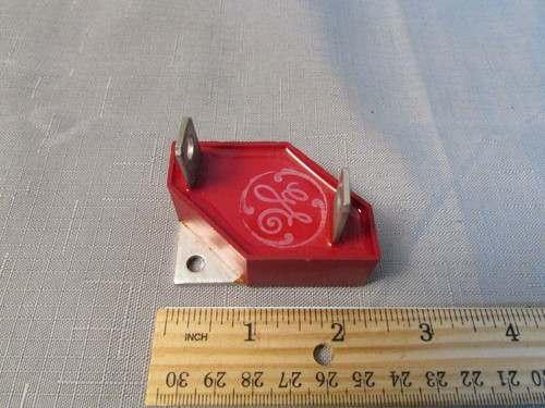 General Electric MOV Metalloxid Varistor V660HE600 Made In Ireland - Bild 1 von 3