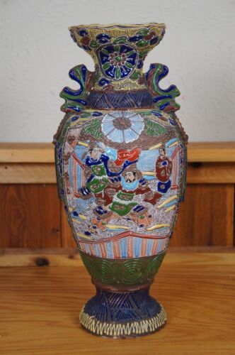 Antico vaso giapponese Meiji Moriage Satsuma saggio mantello balaustra 17" - Foto 4 di 12