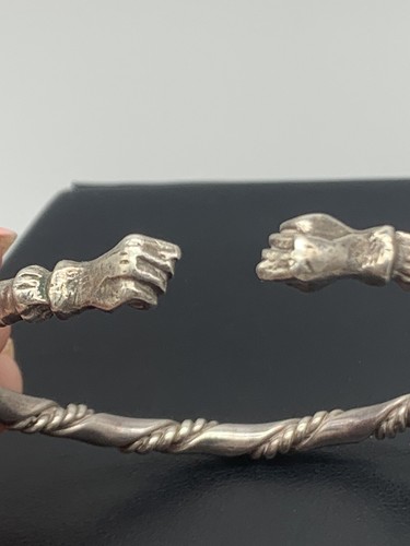 Vintage Antique STERLING SILVER Bangle BRACELET FIGA FIST ENDS Fists Of Power L3 - Picture 6 of 9