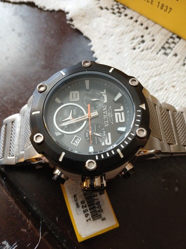 invicta speedway model #19528 chronograph stainless steel new and new battery - Picture 4 of 7
