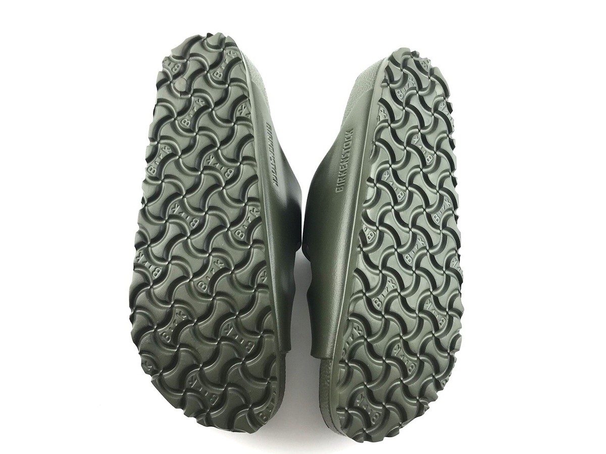 Olive green online rubber birkenstocks