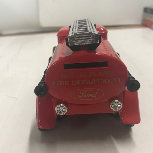 New  Liberty Classics Ford Plant Fire Department  Truck Coin Bank With Key - Picture 4 of 6