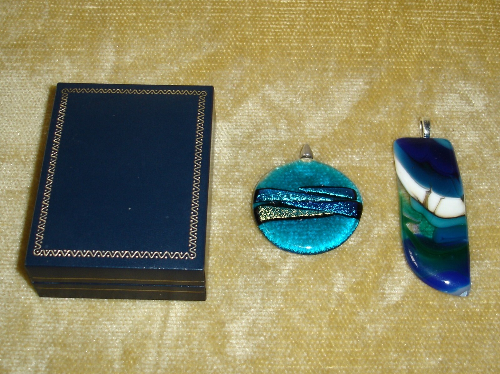 Picture 3 of 8