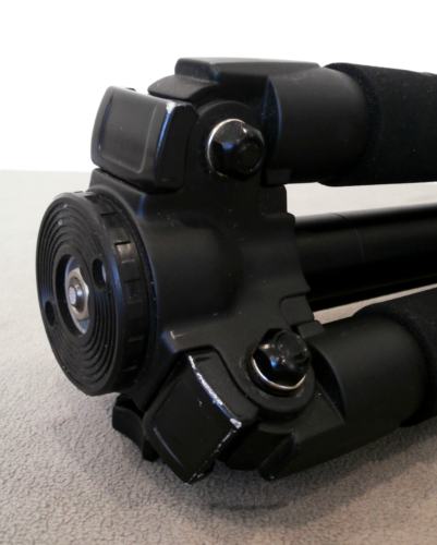 Professional Velbon Sherpa Pro CF 645L Extendable 4 Section Carbon Fibre Tripod - Picture 3 of 13