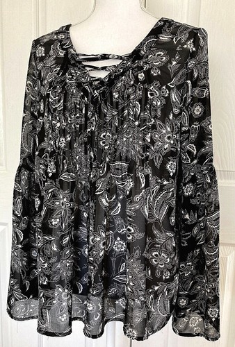 TORRID Women's 00 =(10/12) Top Semi Sheer Babydoll Pin Tuck Pleats Bell Sleeves  - Picture 1 of 12