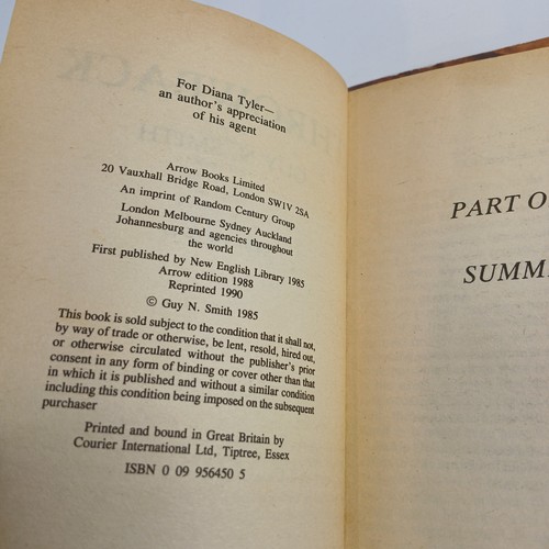 Mania and Throwback by Guy N Smith Lot of 2 Paperbacks 1990s Horror - Picture 8 of 9