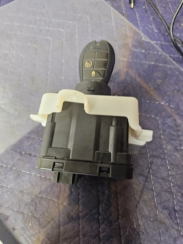 2014-2022 JEEP CHEROKEE Conventional Ignition Switch Control w/ Key - Bild 3 von 4