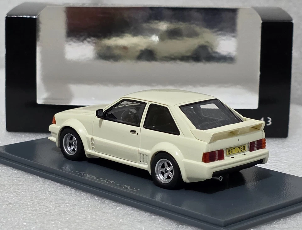 WOW Ford England Escort RS 1700T 1980 White 1:43 Neo NEO45835 EXTREMELY RARE!! - Image 4 of 4