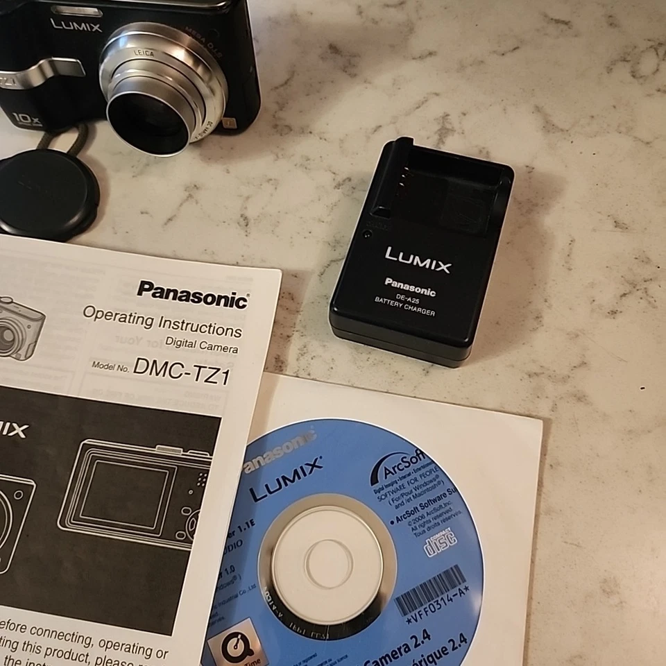 Panasonic Lumix Digital Camera DMC-TZ1 With Battery, Charger, Manual Bundle - Image 2 of 4