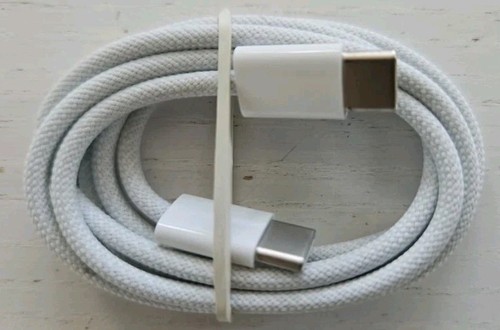 Genuine Apple 30W USB-C UK Power Adapter & 1m Woven USB C Cable for iPad MacBook - Picture 2 of 8