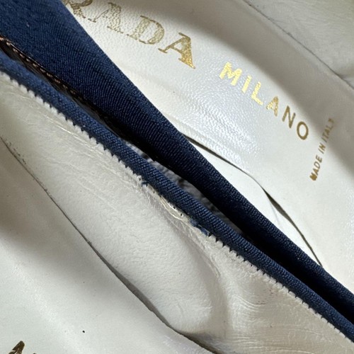 Bombas PRADA diseño pitón hechas en Italia talla 36 - Imagen 15 de 15