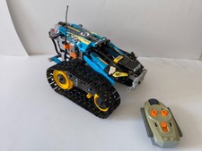 LEGO TECHNIC: Ferngesteuerter Stunt-Racer (42095) vollständig