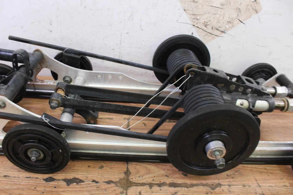 2008 YAMAHA FX NYTRO MTX Rear Suspension Skid 153" - Image 4 of 4