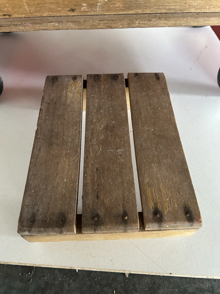 Jouet Ancien Trotteur Porteur En Bois - Photo 4/4