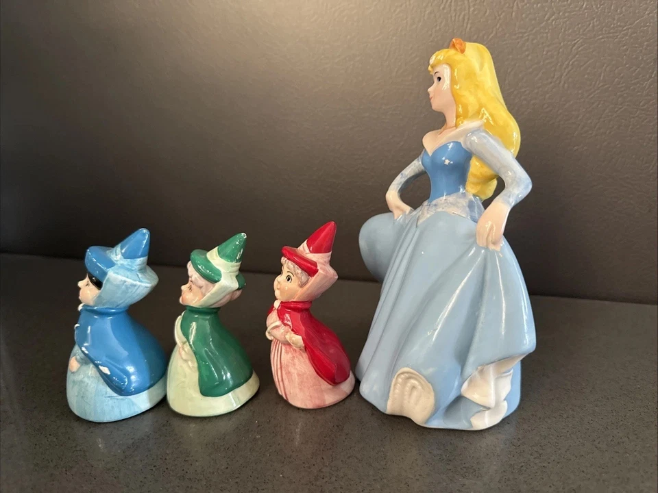 De colección Disney 3 Hadas de Cerámica: Flora Fauna Merryweather 1 Bella Durmiente RARO AÑOS 60 Foto 4 de 4