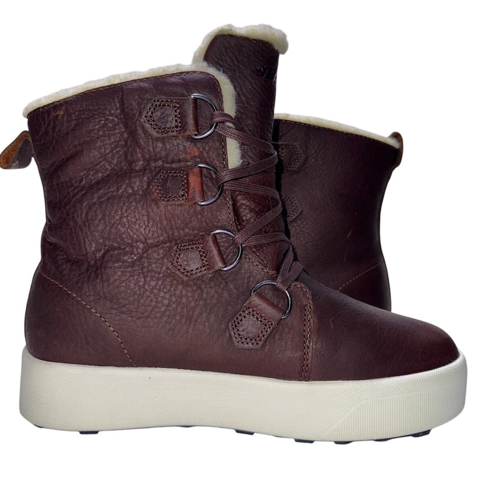 Botas de Invierno Baffin High Park Para Mujer 8 Aisladas Impermeables Cuero Marrón  Foto 4 de 4