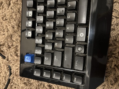 Razer Blackwidow Ultimate Mechanical Gaming Keyboard Blue Switches - Picture 3 of 5