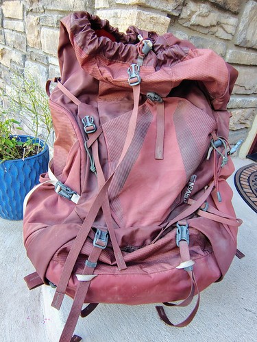 Gregory Deva 60 Damen Backpacking Pack - Rotwein - Wandertasche mit Innenrahmen