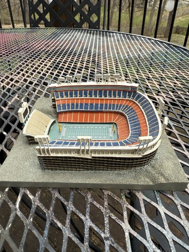 Denver Broncos Mile High Stadium Bridgepoint Collectibles Super Bowl Champs - Picture 2 of 5