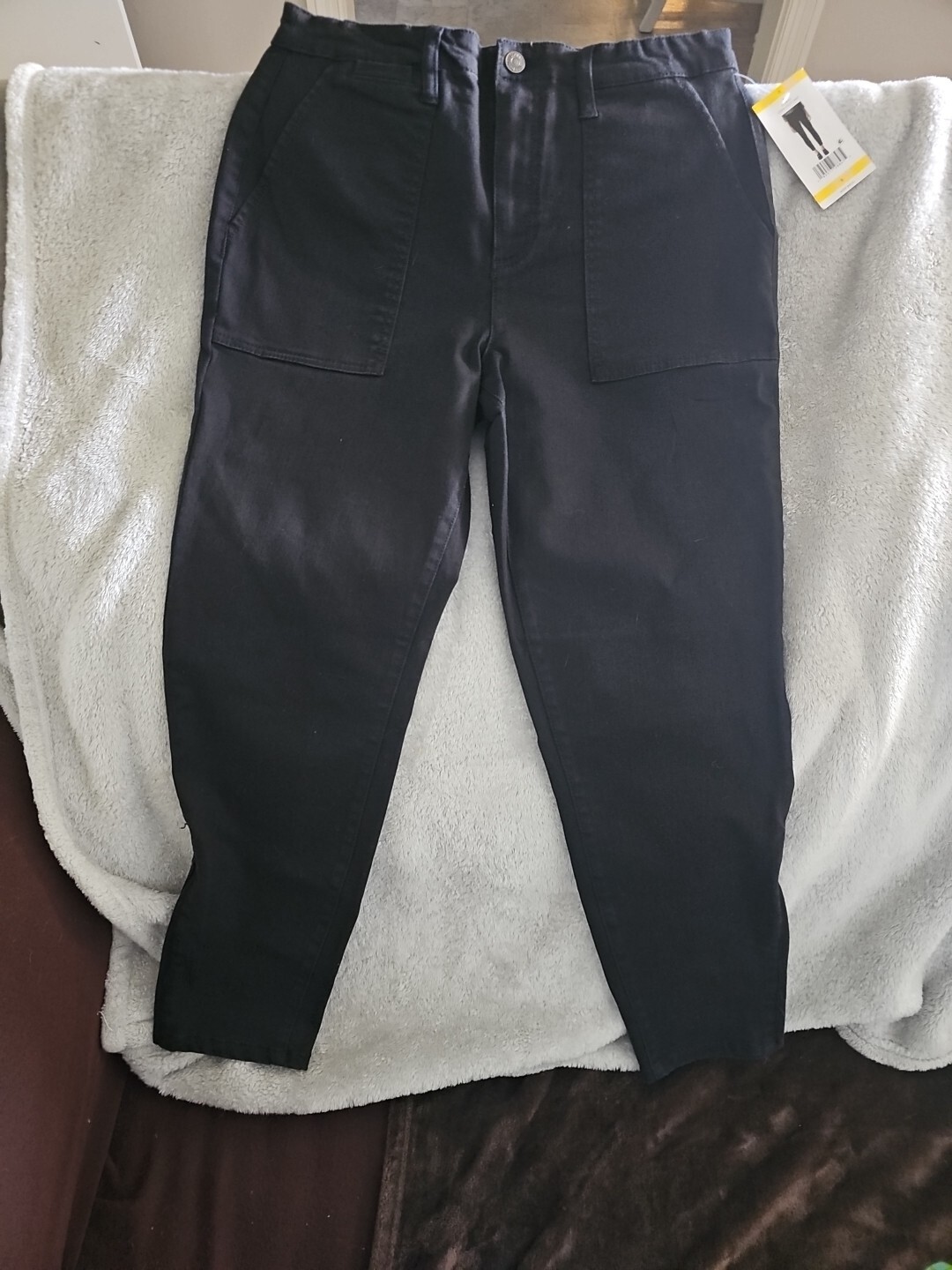Picture 1 of 5