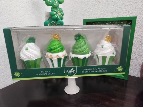 Lucky Lane St. Patrick's Day Faux Cupcakes Resin Figurines Tier Tray Decor 4pc - Picture 4 of 4