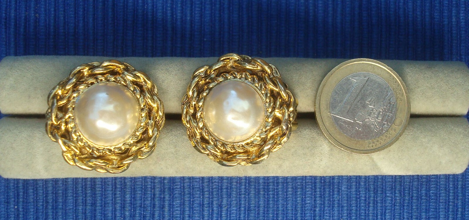 Boucles d'oreilles de créateur B26B dorées : le cadeau idéal pour elle