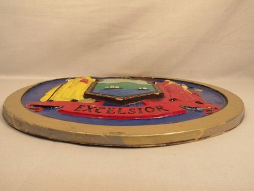 Vintage New York State Excelsior Wall Plaque Hand Painted 12.25" x 12.25" - Picture 6 of 8