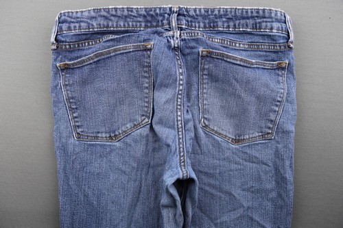 Gap Premium Damenjeans Straight Mid Rise Distressed Größe 12/31a (32x28) - Bild 8 von 8