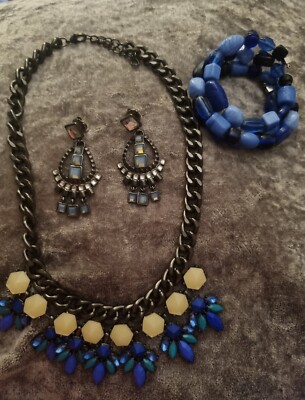Lia Sophia blau Chandelier Ohrringe Statement Halskette Armband Schmuck Konvolut