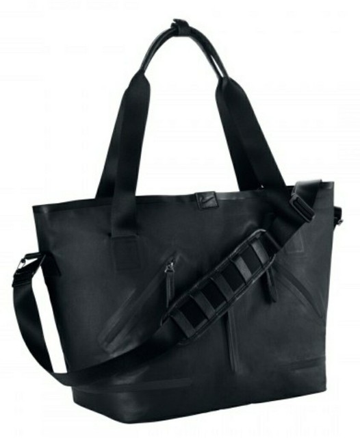 nike formflux tote